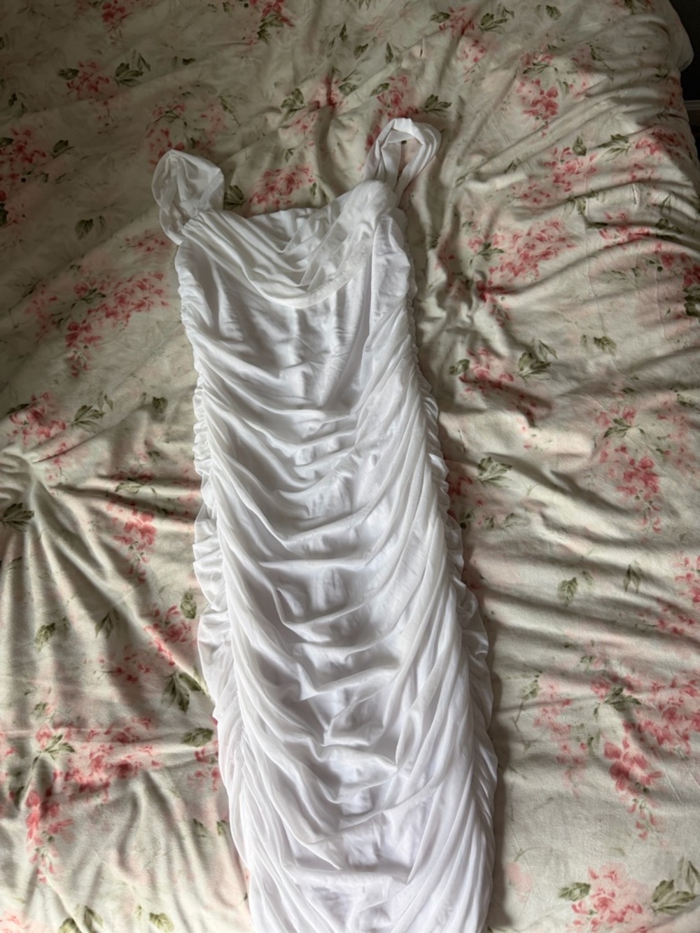 Amazon White Ruched Sleeveless Wedding Dress